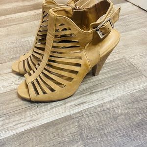 Size 6 Open Toe Heel Bootie